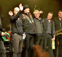 ile band 03